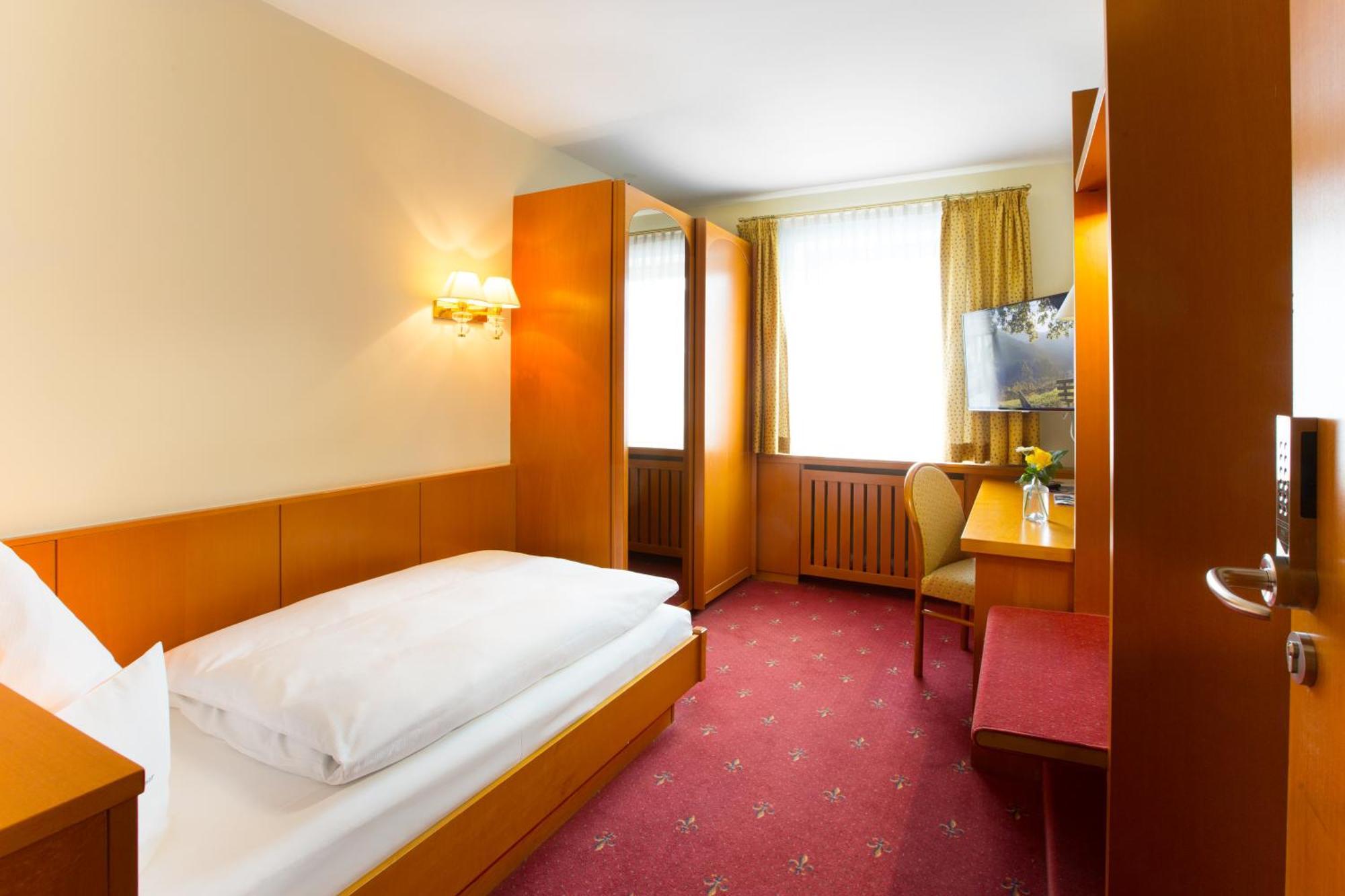 Akzent Hotel Restaurant Altdorfer Hof Weingarten  Exteriör bild